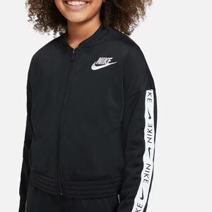 NWT Nike Kids big Kids tracksuit (unisex)